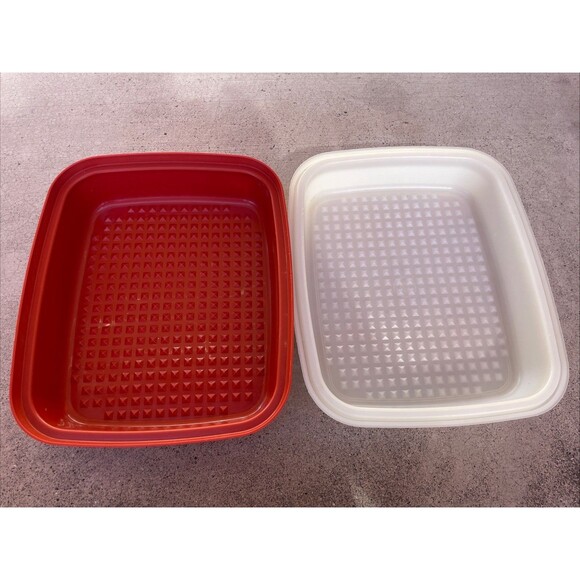 Tupperware 1518-2 Red Paprika Marinade Container Storage Dish & Lid 1518 Clean - Picture 1 of 6